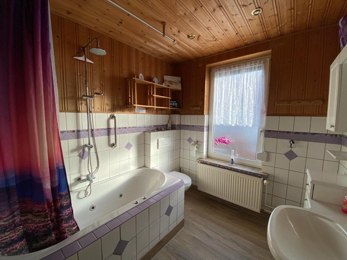 Ferienwohnung "Bine" Lübeck Buitenkant foto