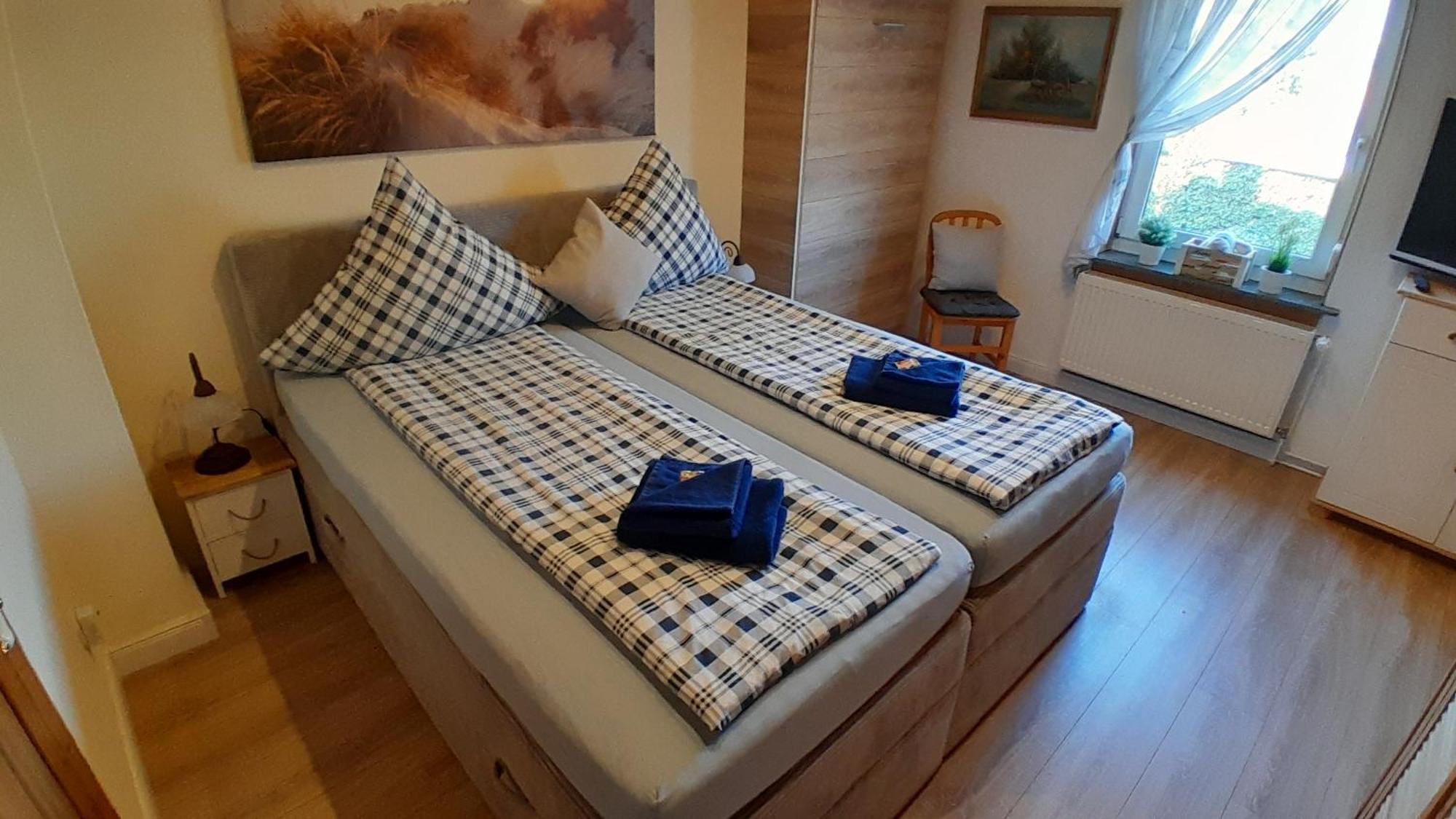 Ferienwohnung "Bine" Lübeck Buitenkant foto