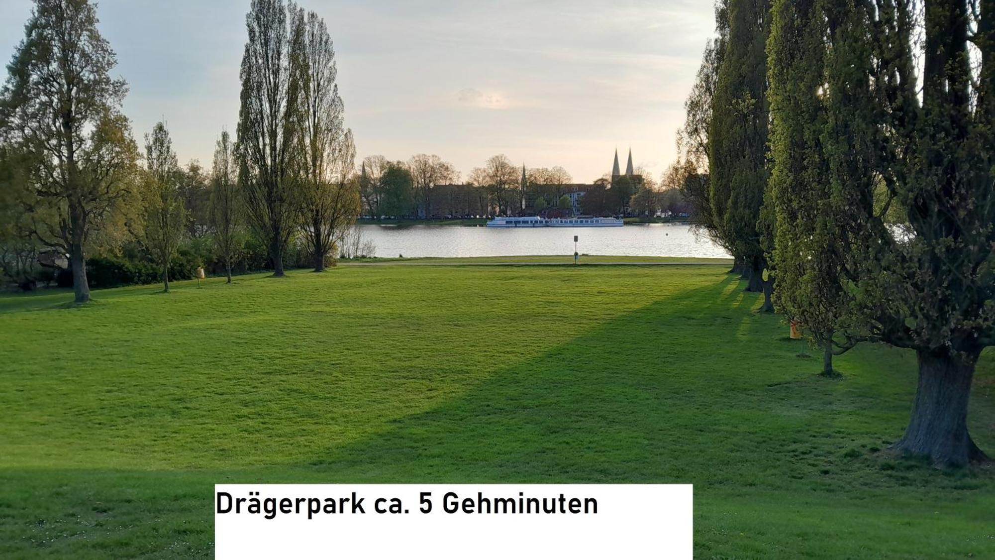 Ferienwohnung "Bine" Lübeck Buitenkant foto