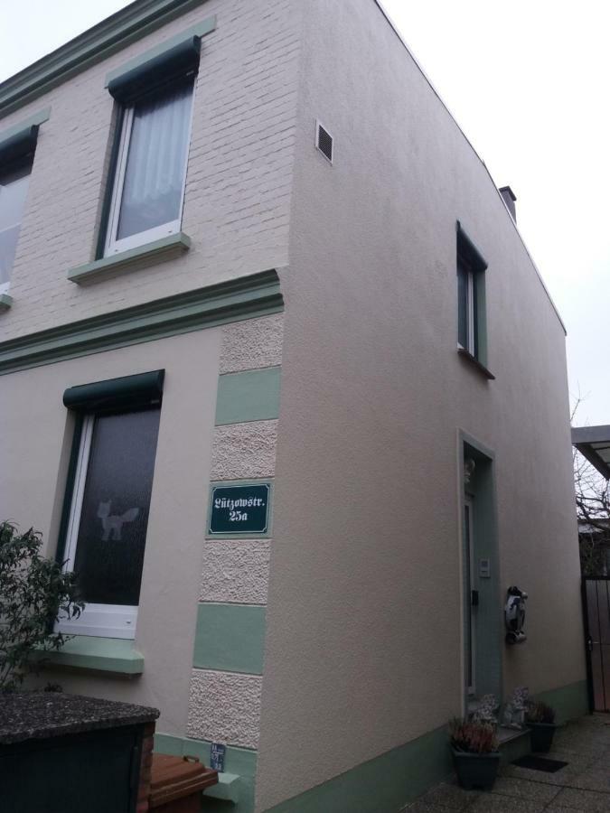 Ferienwohnung "Bine" Lübeck Buitenkant foto